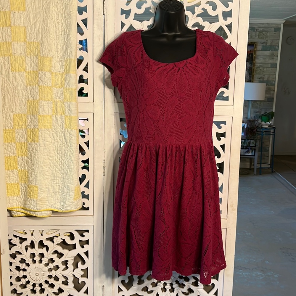 LC Lauren Conrad- adorable purple summer dress! Size M